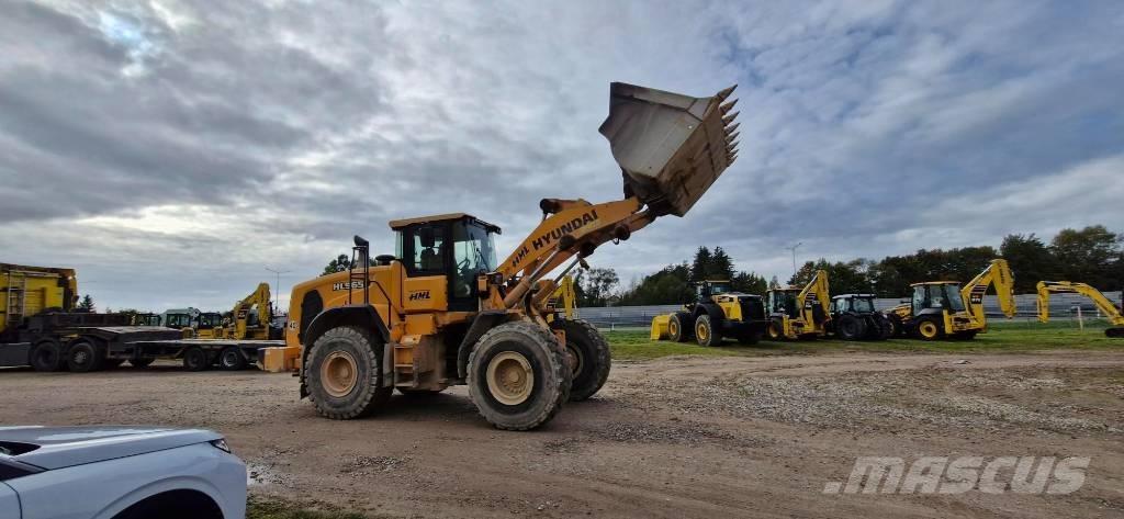Hyundai HL 965 Chargeuse sur pneus