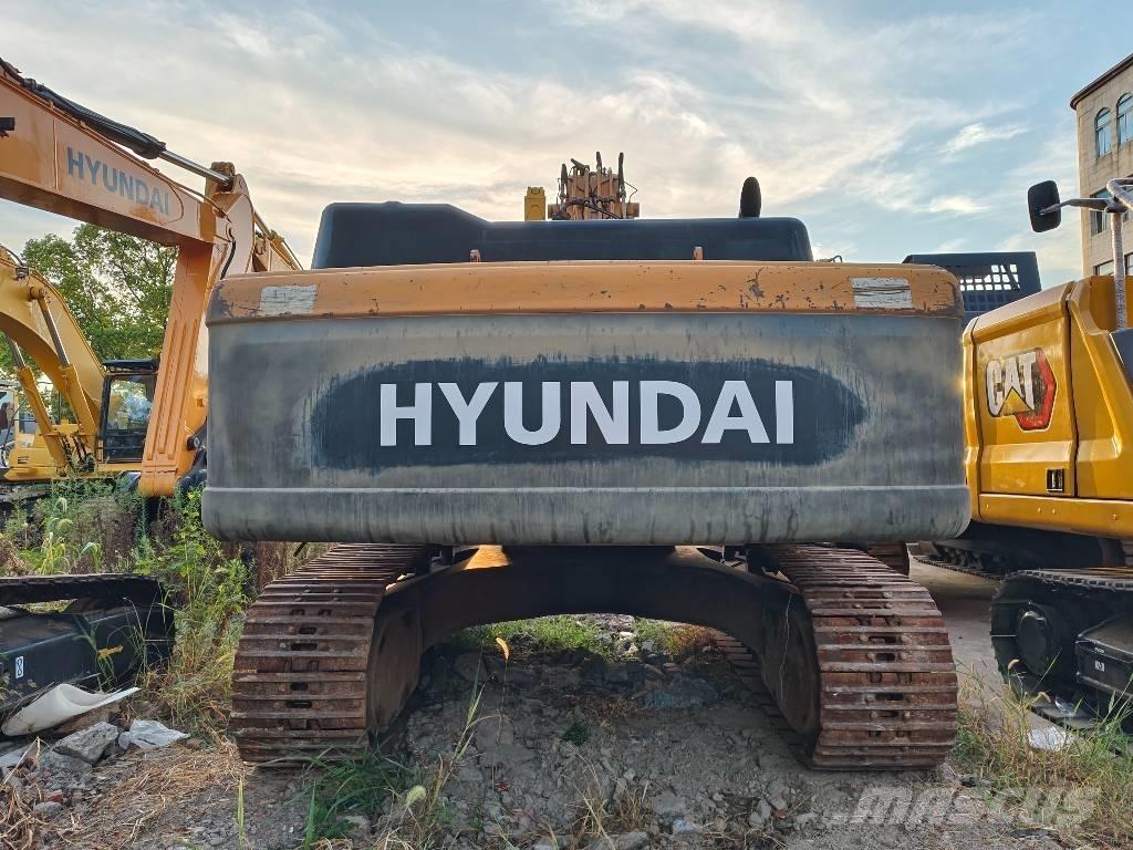 Hyundai R300LC-9S Pelle sur chenilles