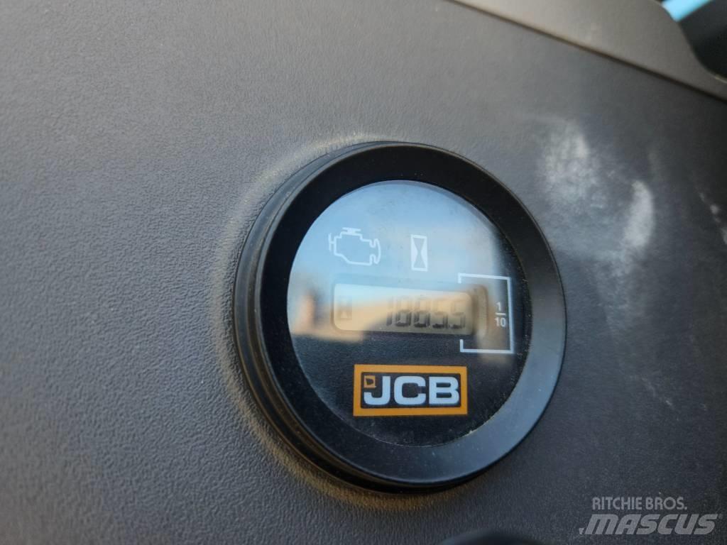JCB 245 XLR Pelle sur chenilles