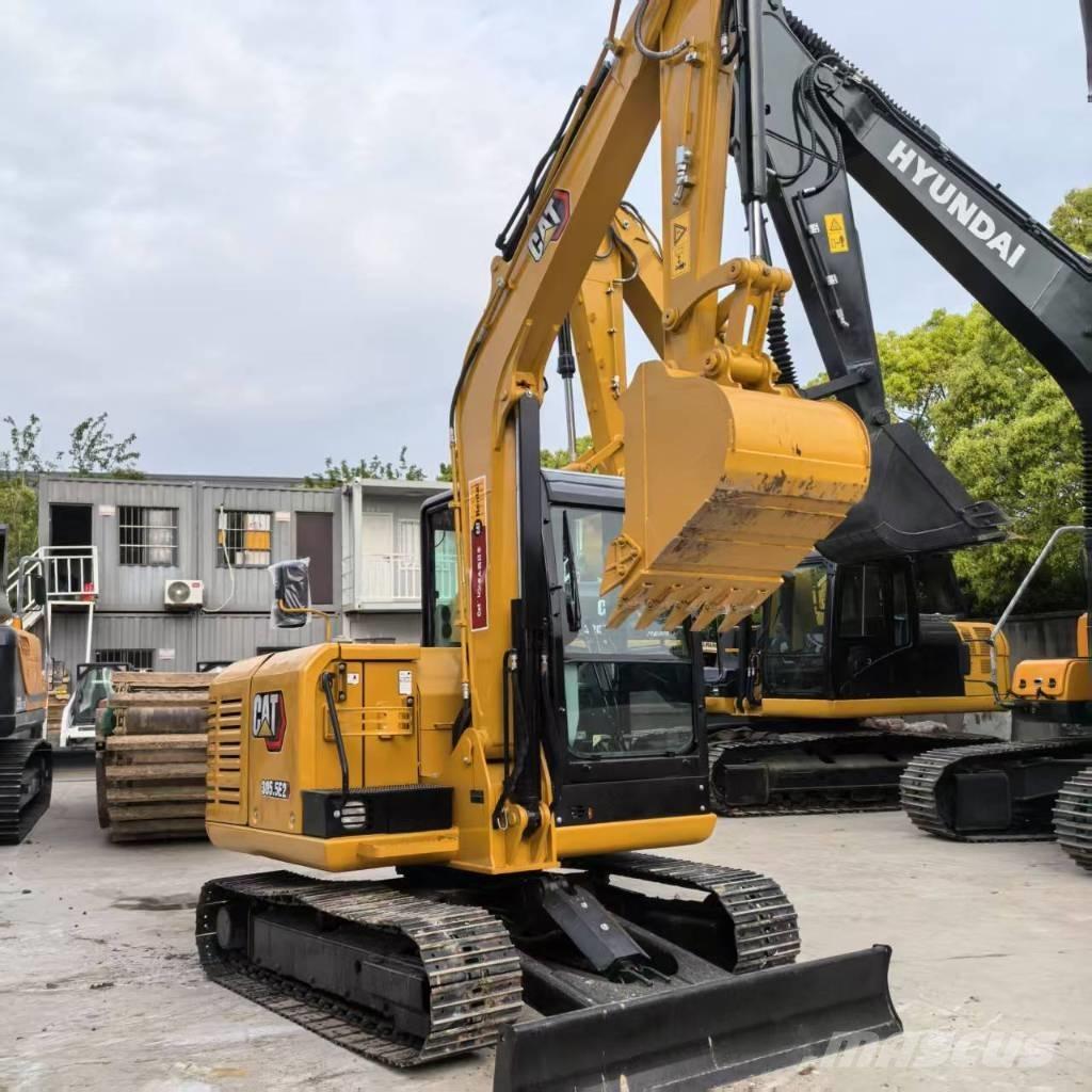 CAT 305.5 E2 Mini pelle < 7t