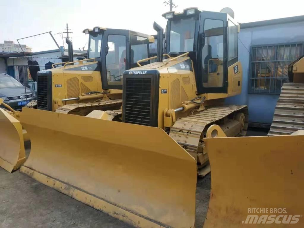 CAT D5M Bouteurs sur chenilles