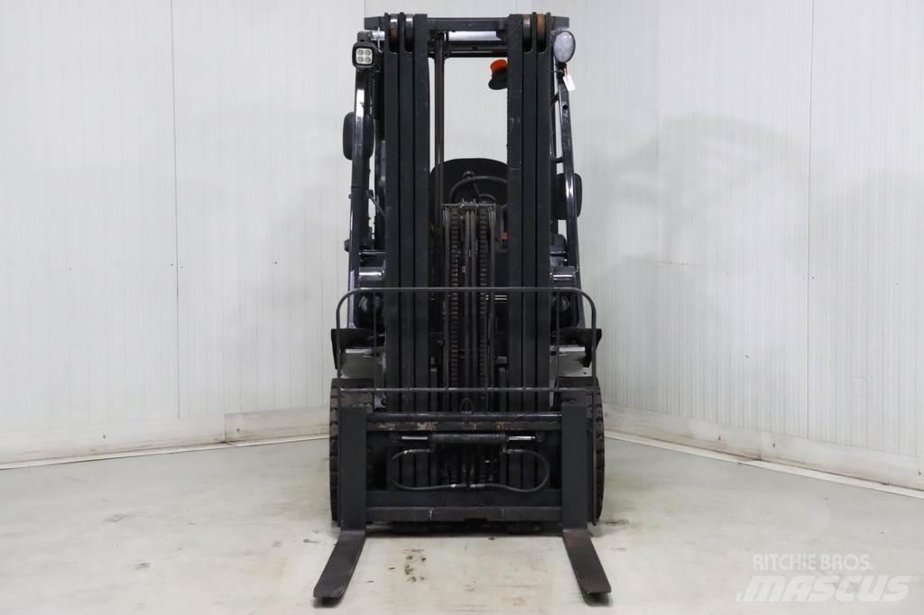 Nissan U1D2A20LQ Chariots GPL