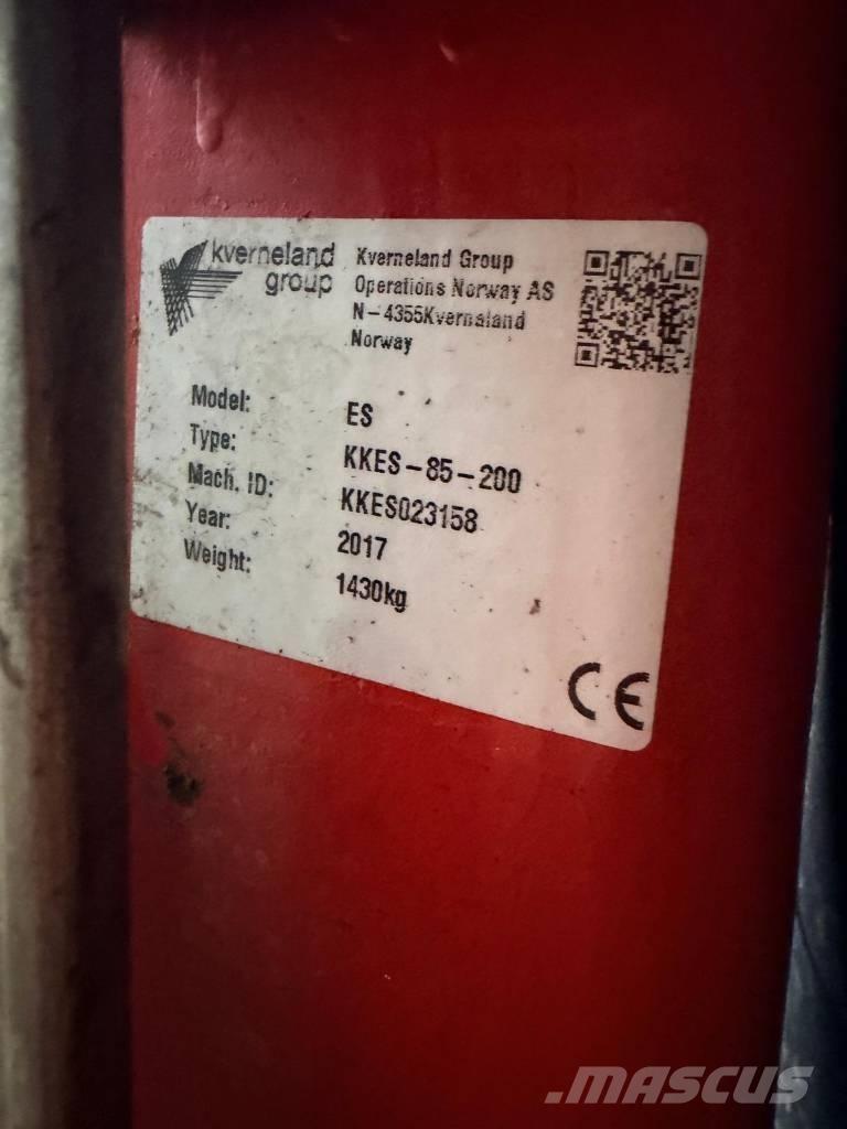 Kverneland ES85 Charrue réversible