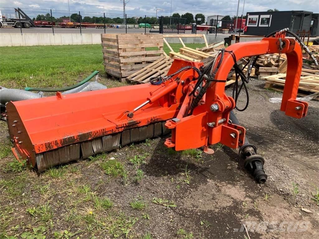 Tierre TCL 200 Broyeur / Gyrobroyeur / Epareuse