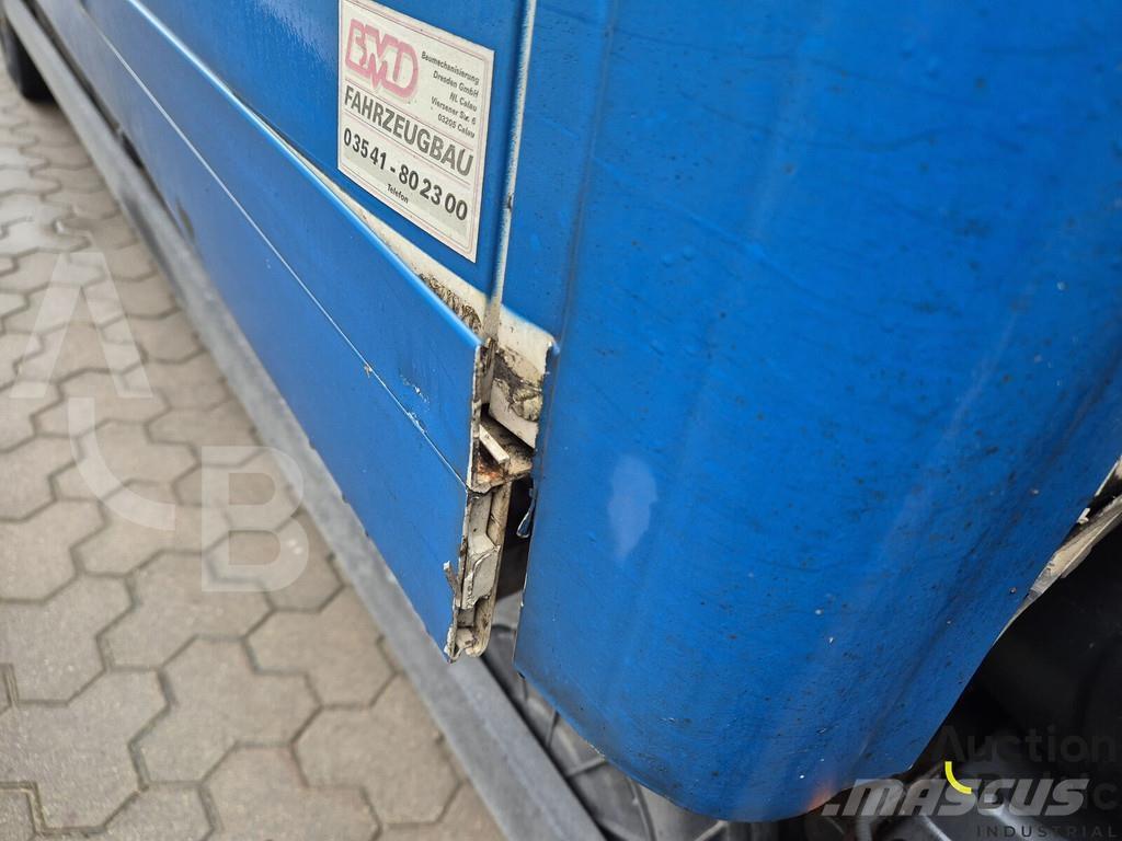 MAN TGL12.220 BL Camion Fourgon