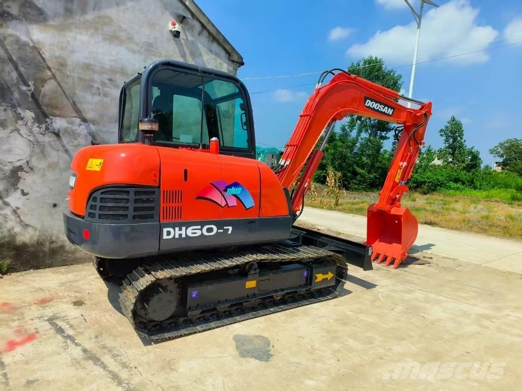 Doosan DH 60 Mini pelle < 7t