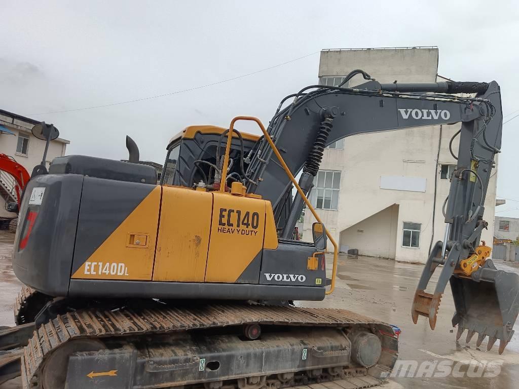 Volvo EC 140 B LC Pelle sur chenilles