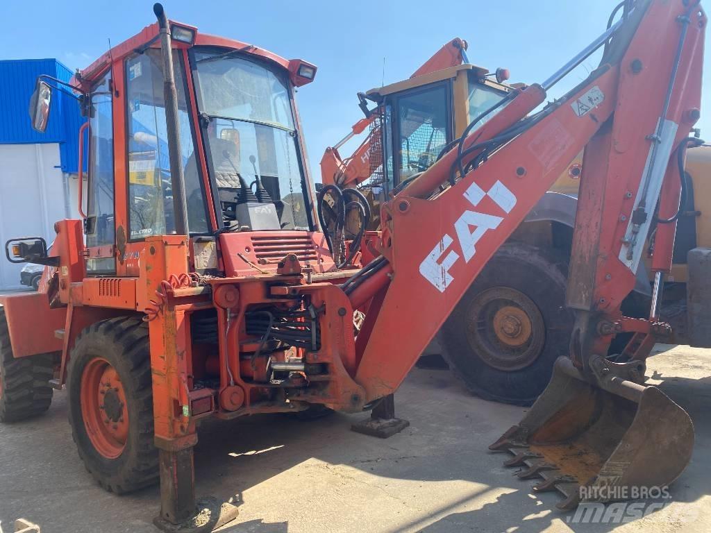 Fai KOMATSU 595s Tractopelle
