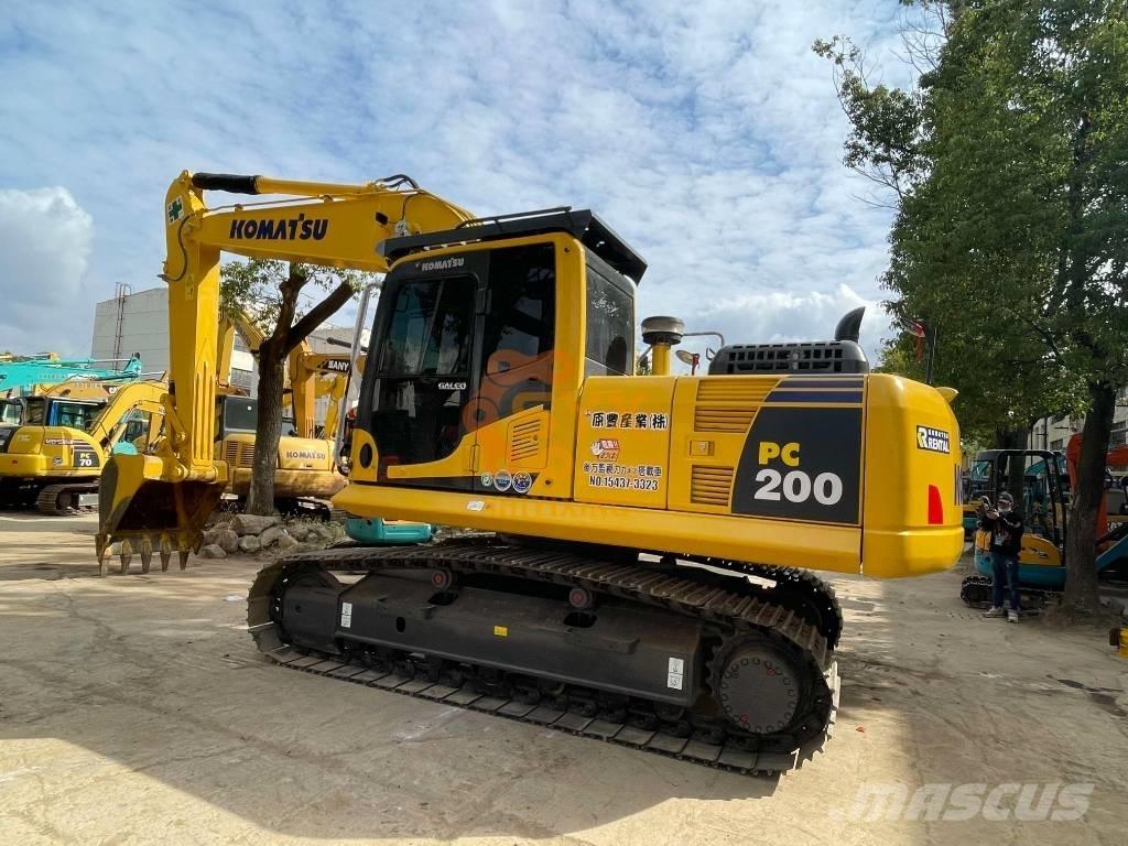 Komatsu PC 200-8 Pelle sur chenilles