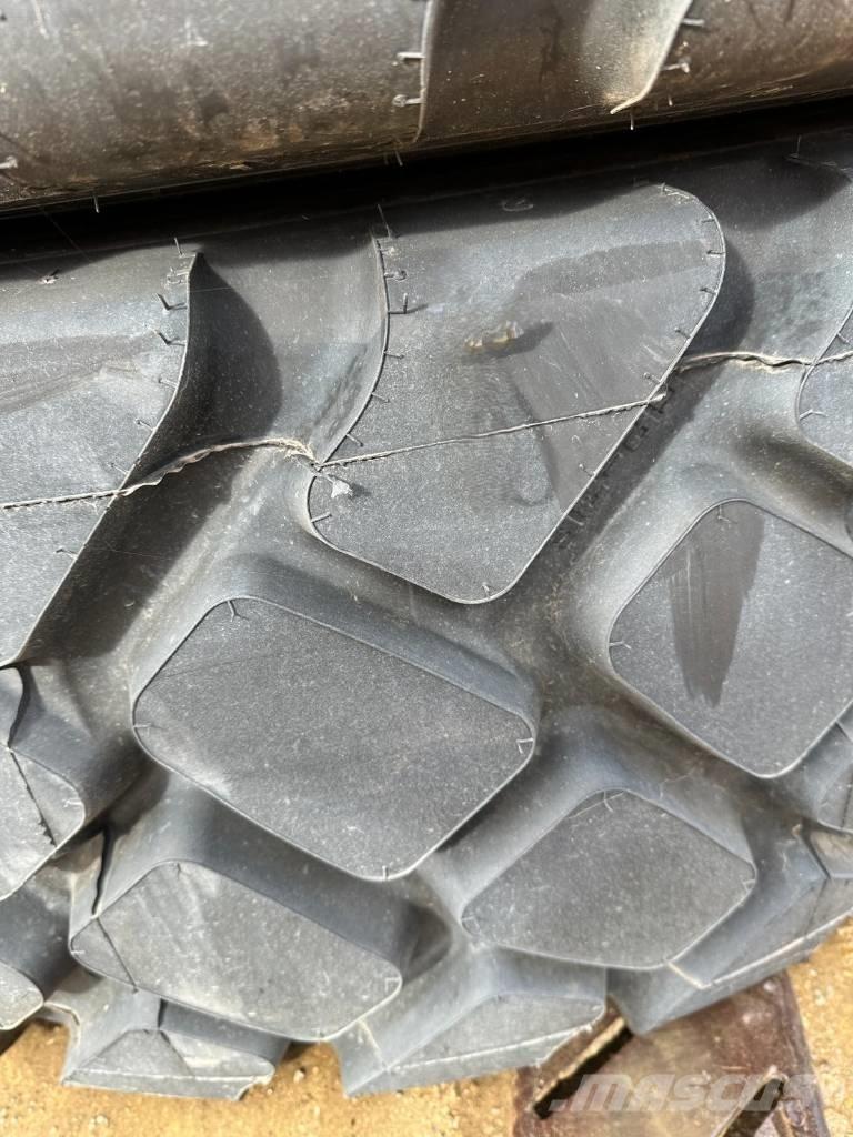 Goodyear 20.5R25 Pneus, roues et jantes