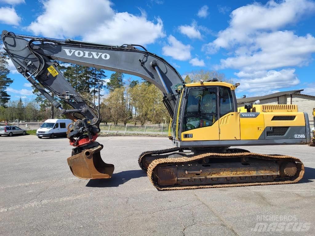 Volvo EC 250 D L Pelle sur chenilles