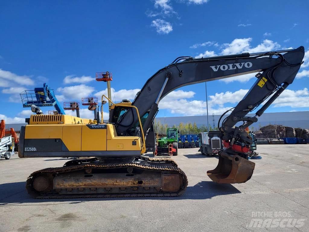 Volvo EC 250 D L Pelle sur chenilles