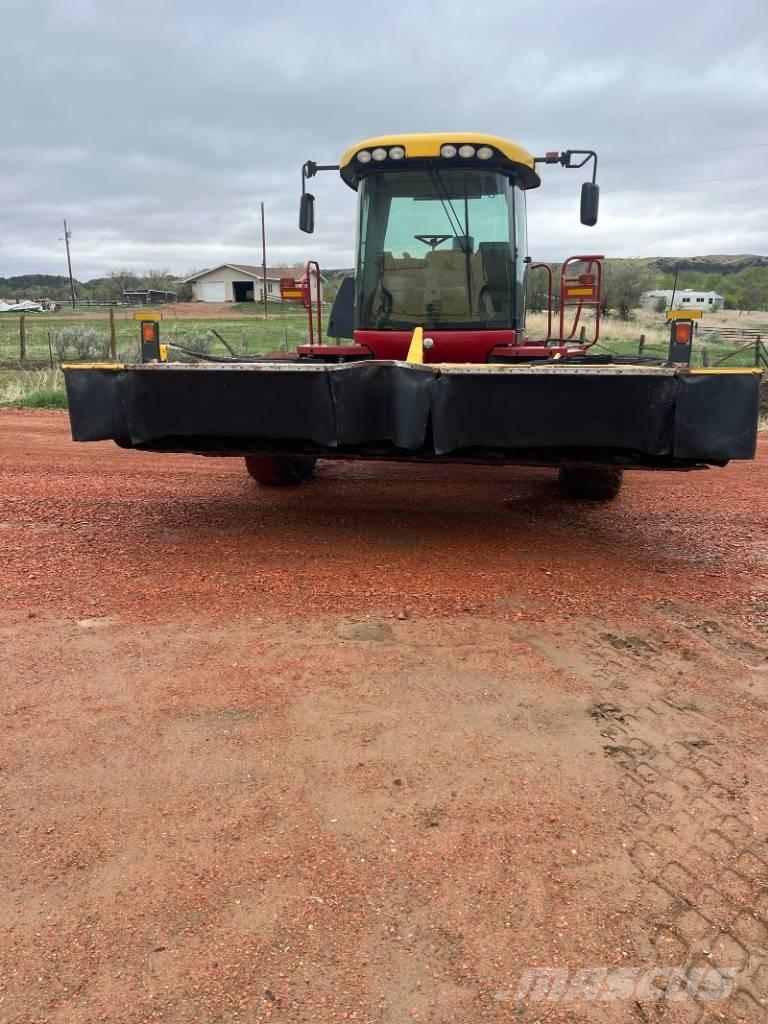 New Holland H8080 Faucheuse andaineuse automotrice