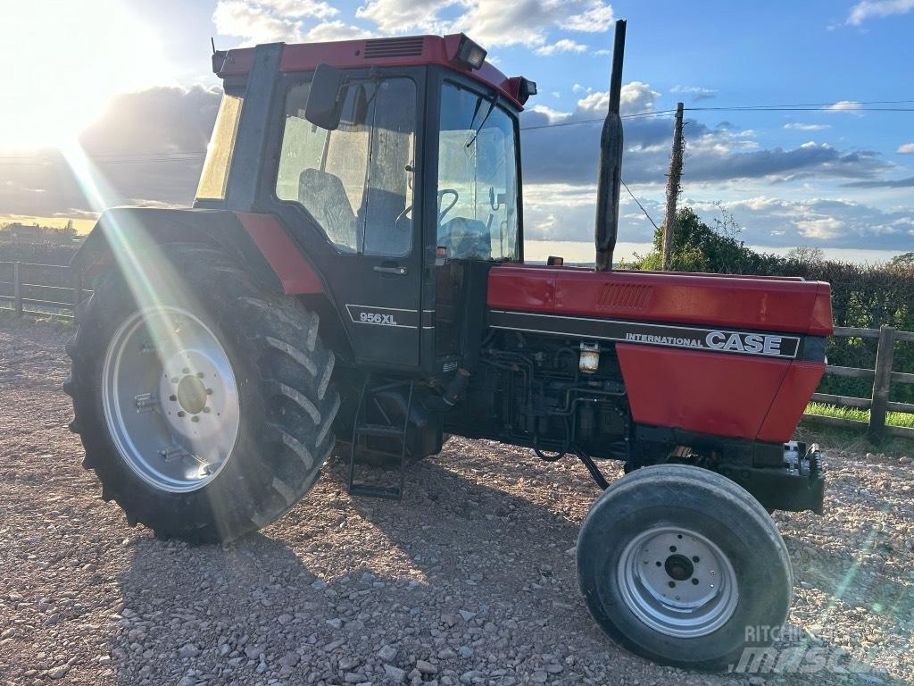 Case IH 956 XL Tracteur