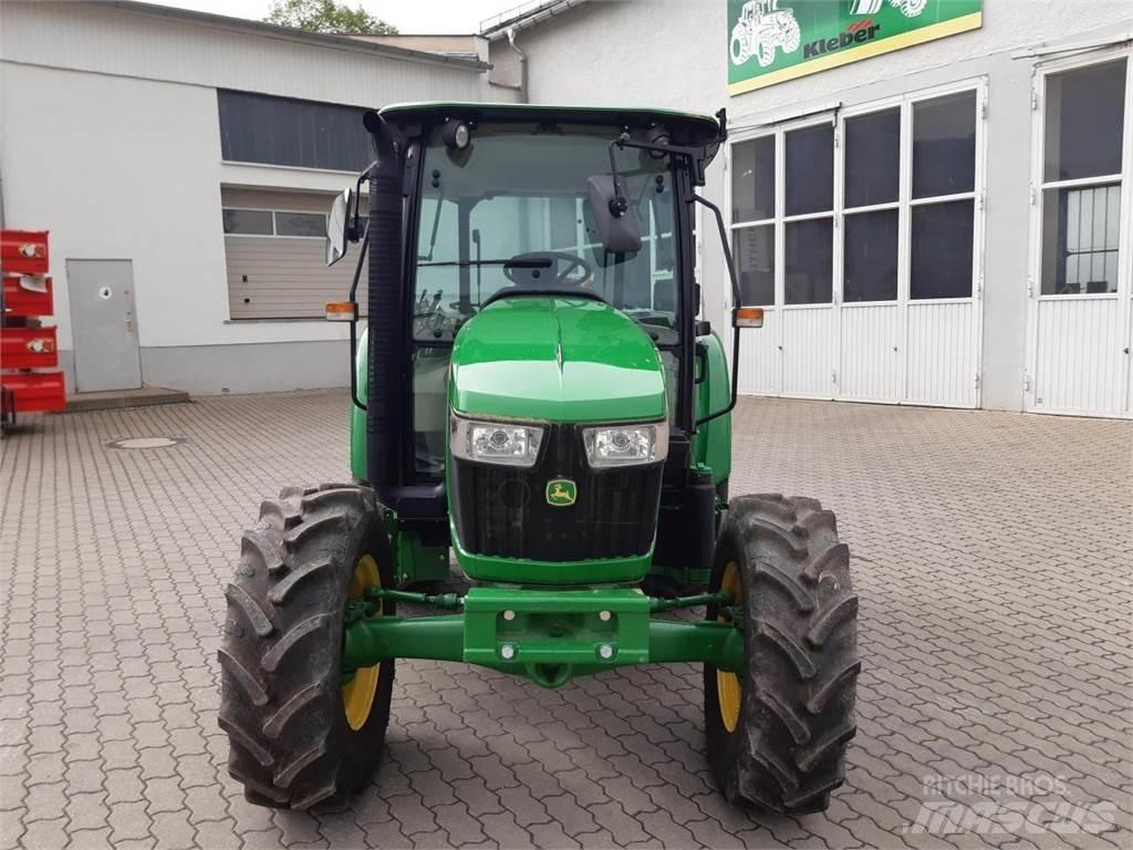 John Deere 5058E Tracteur