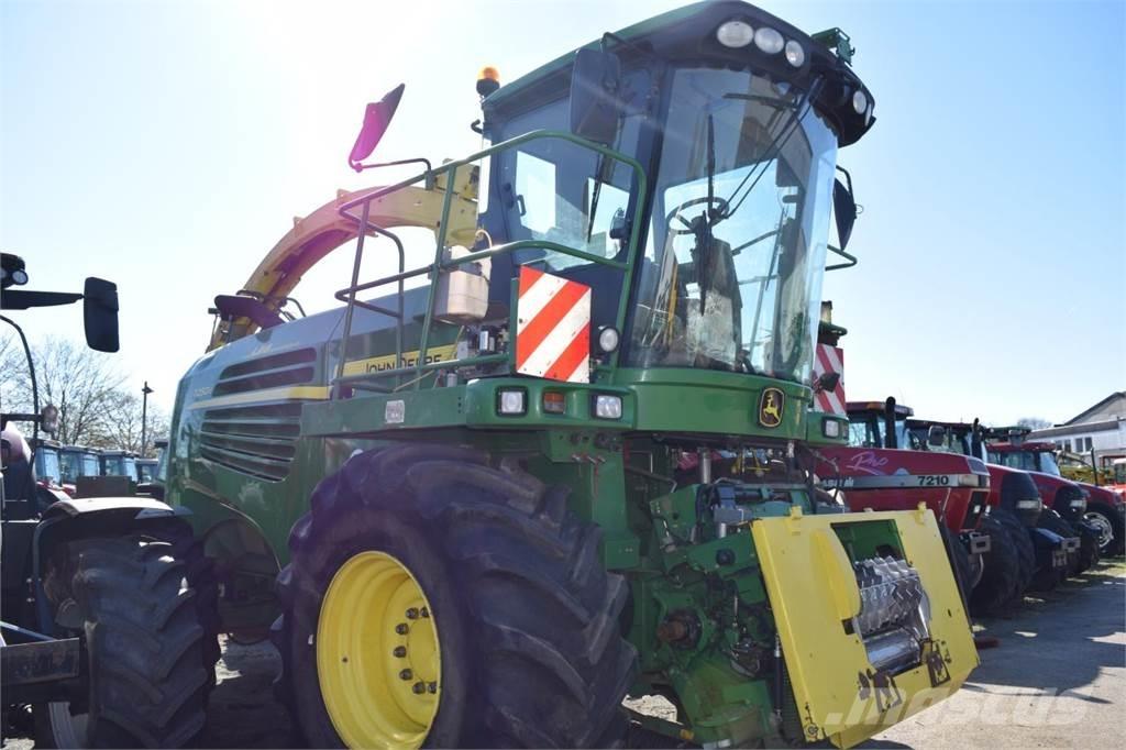 John Deere 7250 i Ensileuse automotrice