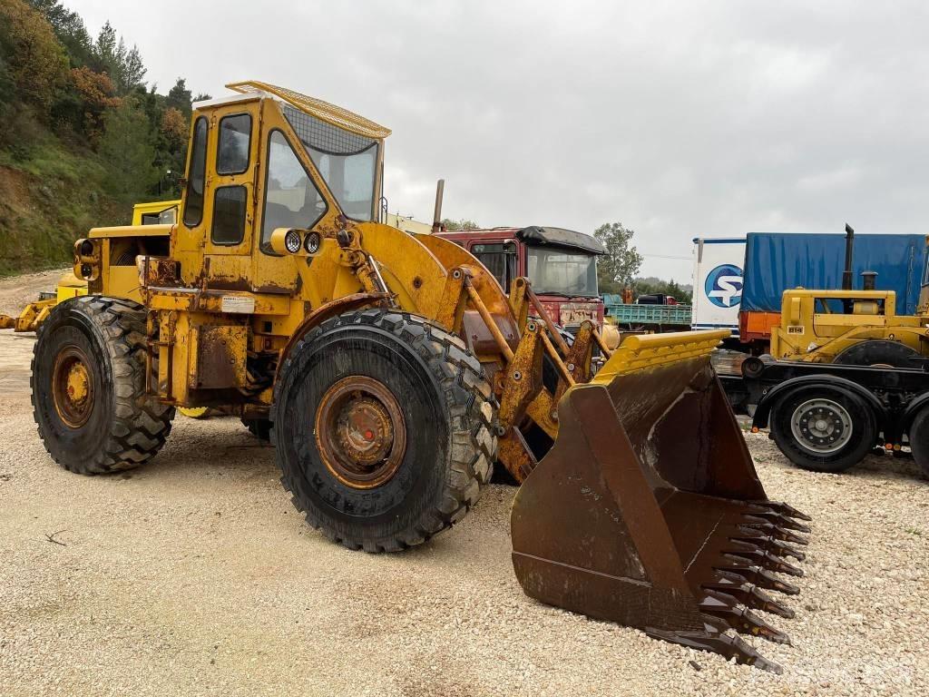 CAT 966C Chargeuse sur pneus