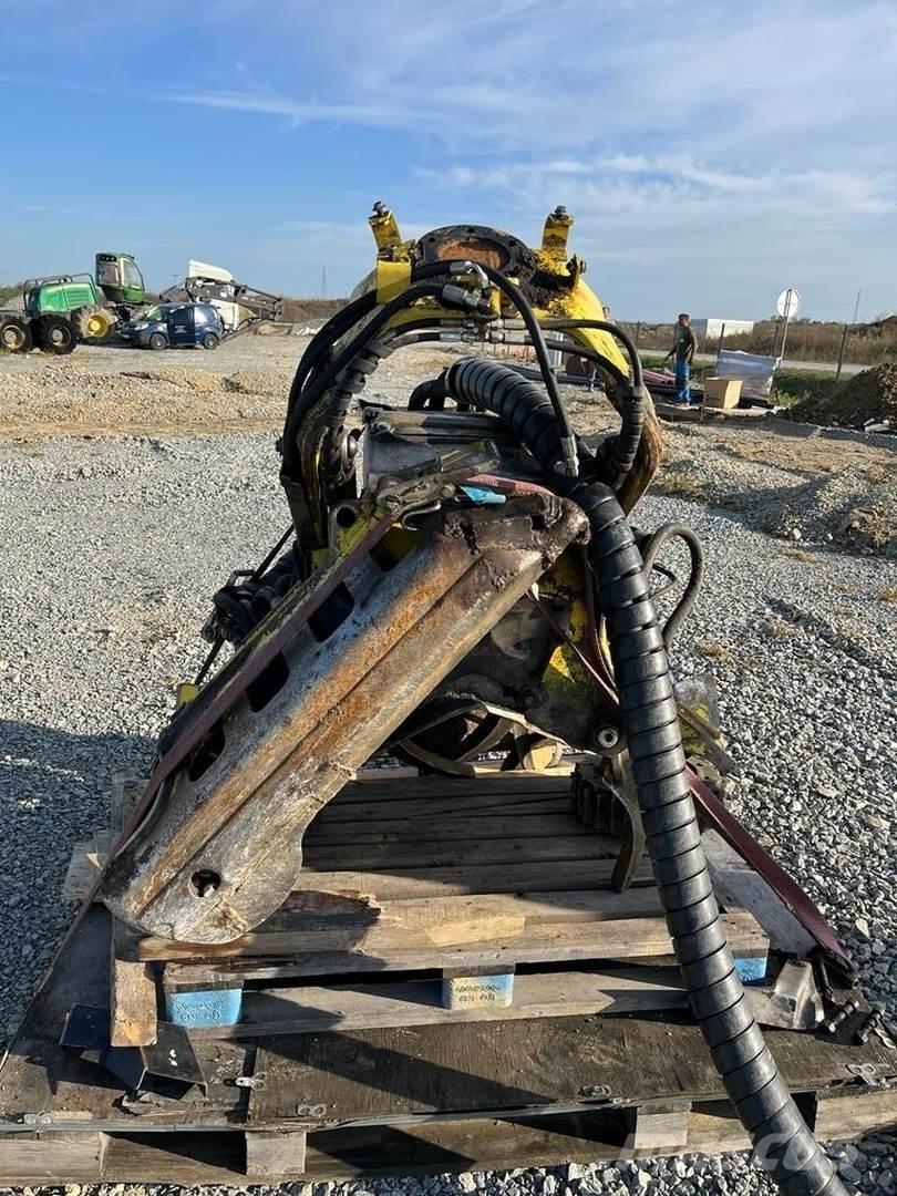 John Deere H414 Tête d'abattage / ébranchage