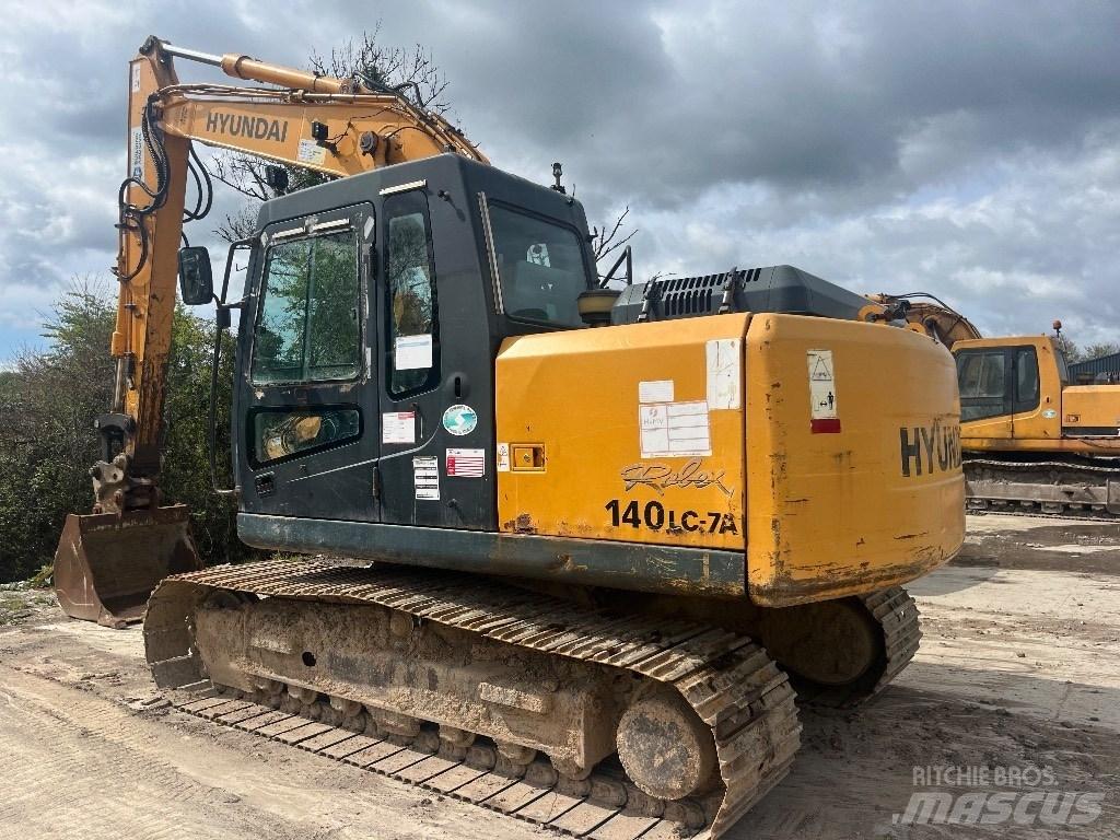 Hyundai 140LC-7A Pelle sur chenilles