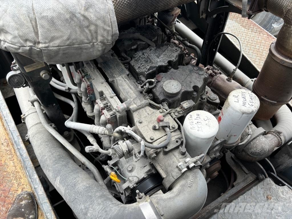 Liebherr L 566 Chargeuse sur pneus