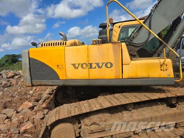 Volvo EC 290 B LC Pelle sur chenilles