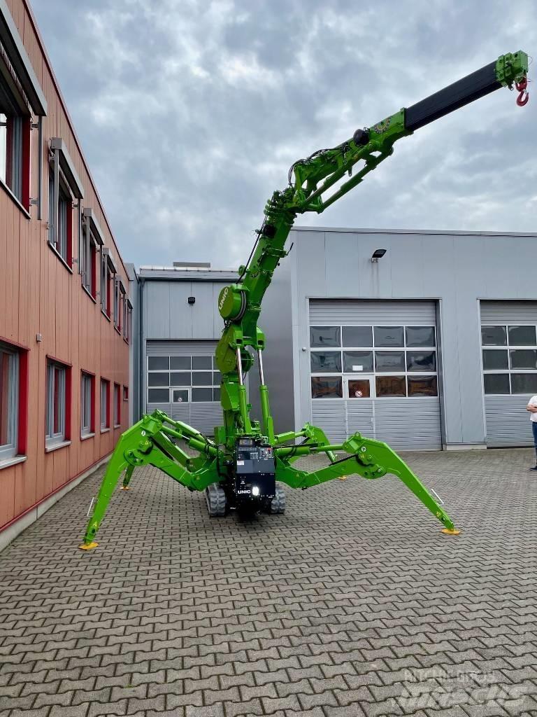 Unic UM445 POP-UP Mini grue