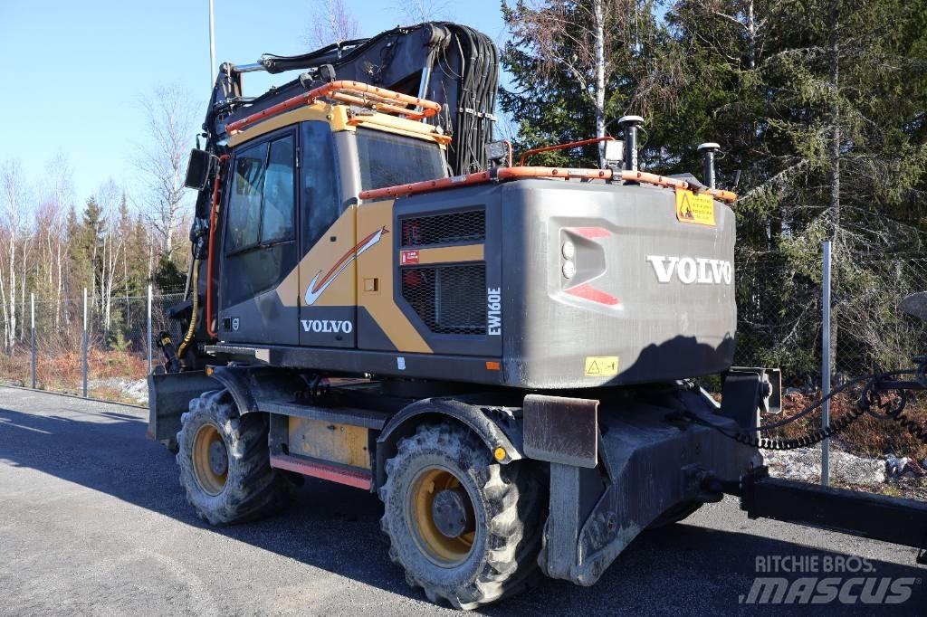 Volvo EW 160 E Pelle sur pneus