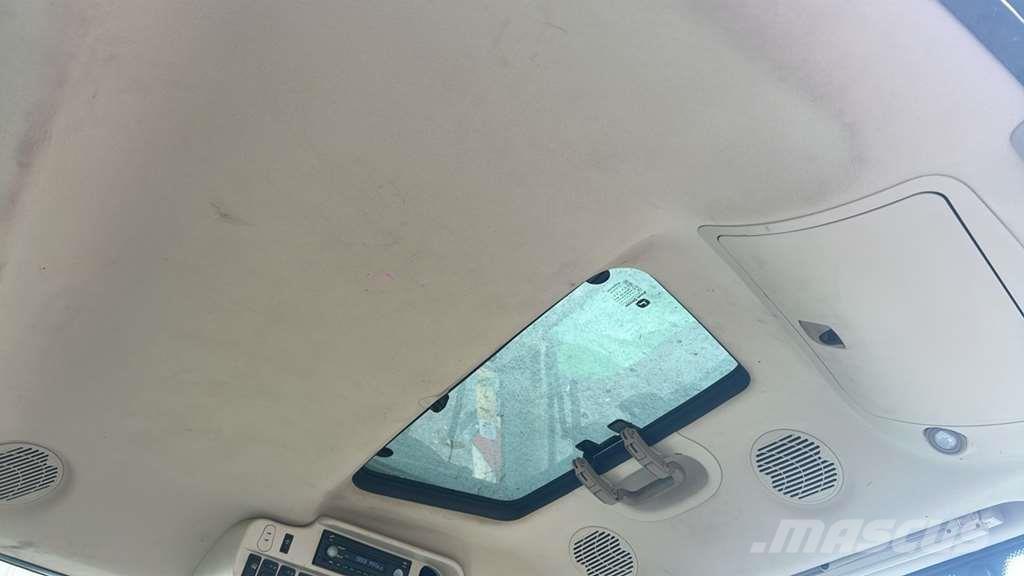 John Deere 6215R Tracteur