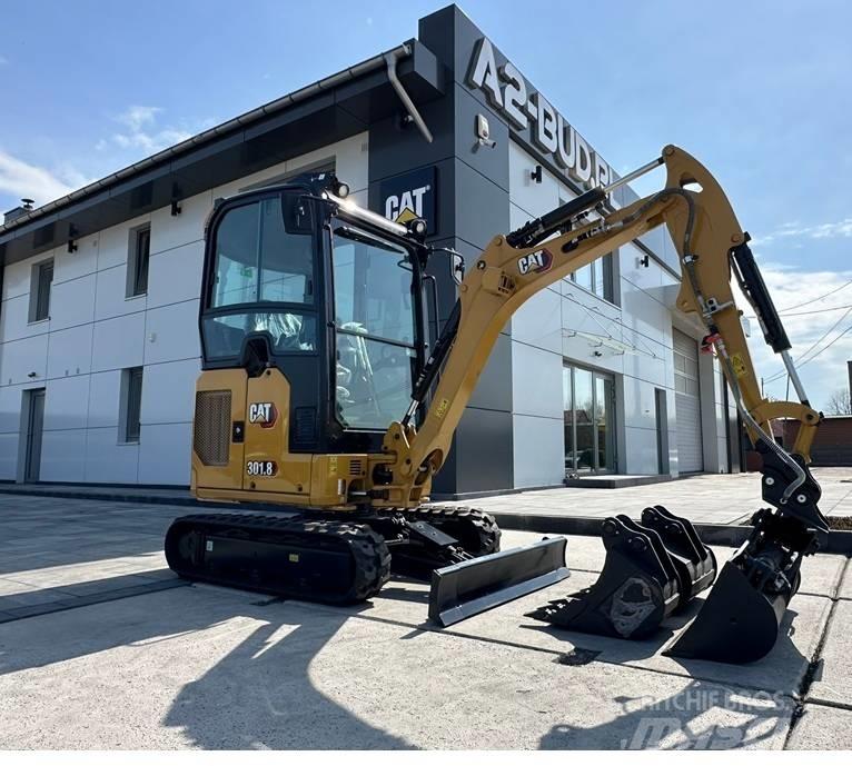 CAT 301.8 Mini pelle < 7t
