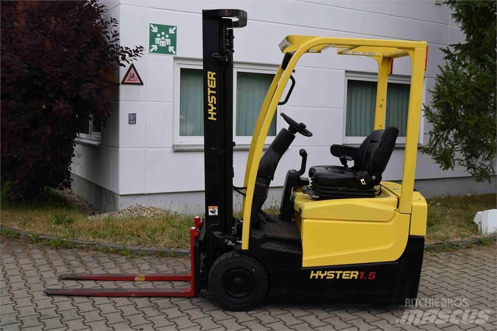 Hyster A 1.5 XNT Chariots élévateurs électriques