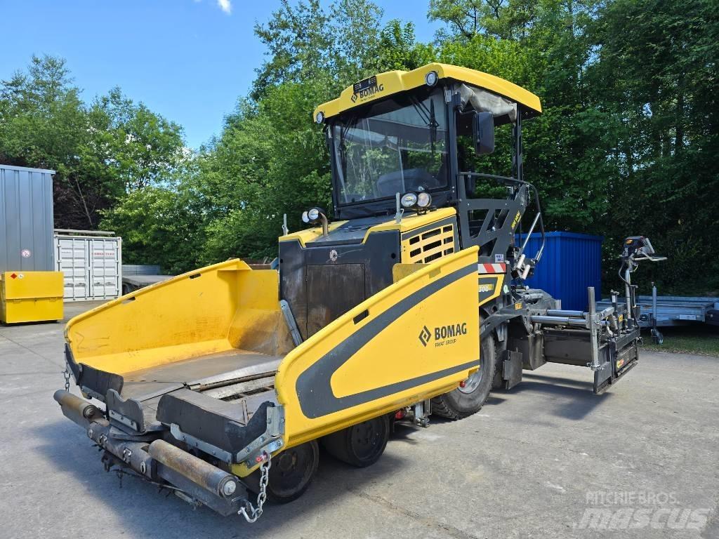 Bomag BF 300 P-2 Finisseur
