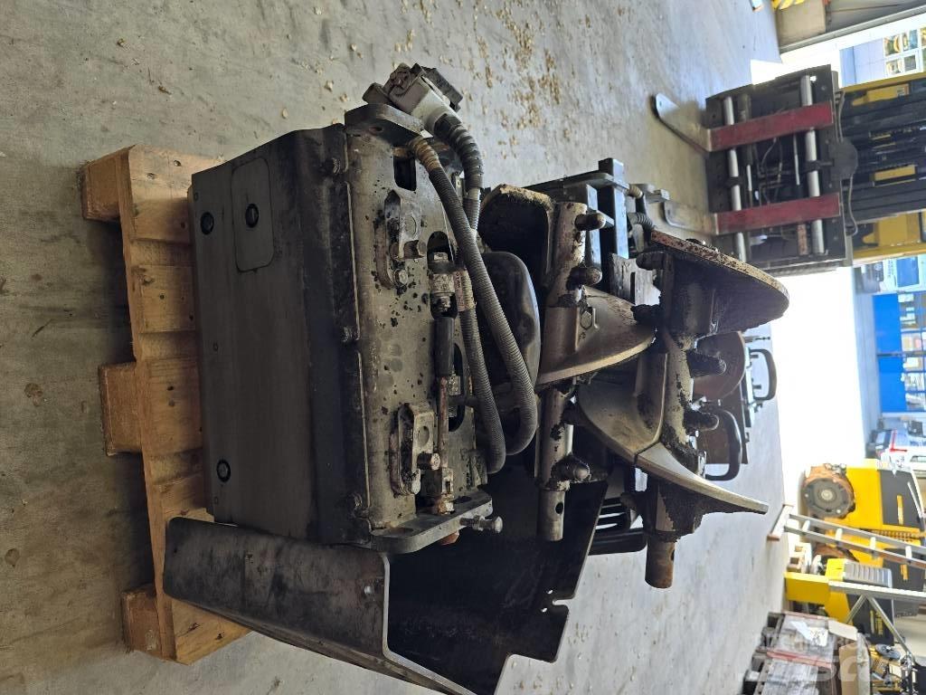Bomag BF 300 P-2 Finisseur