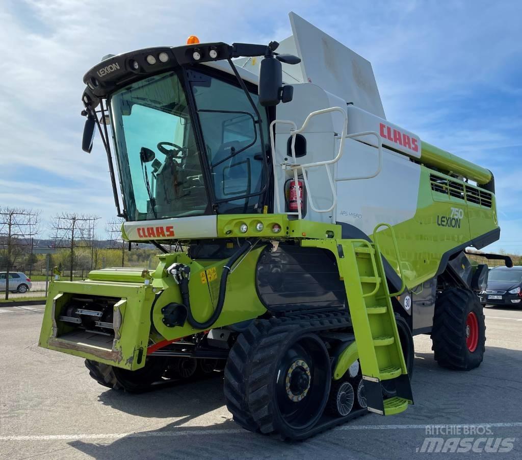 CLAAS Lexion 750 TT Moissonneuse batteuse