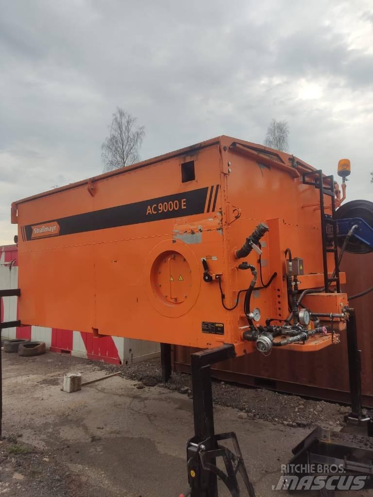 Strassmayr AC 9000 E Citerne à bitume calorifugée