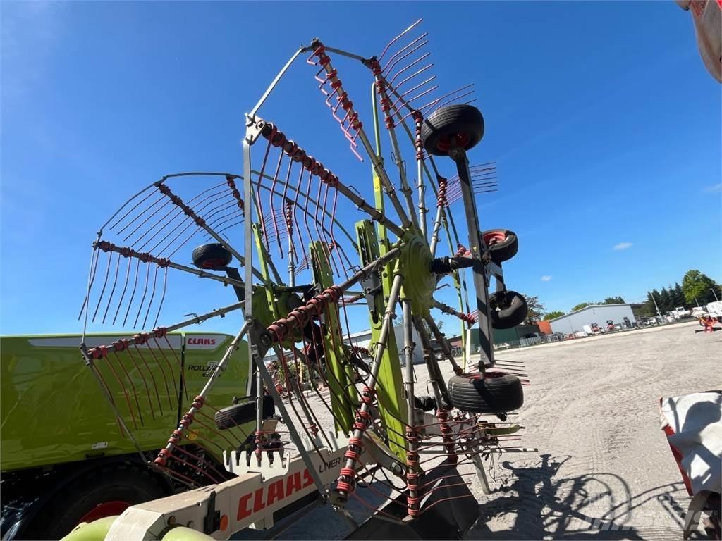 CLAAS LINER 2700 Faucheuse andaineuse automotrice