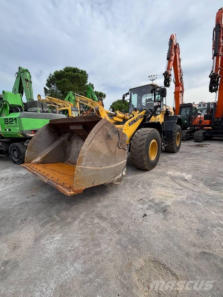 Komatsu WA 320-8 Manutention - Autres