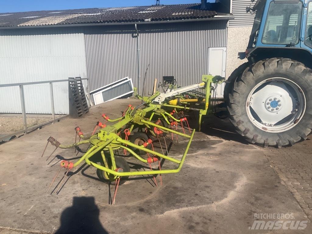 CLAAS Volto 770 Rateau faneur