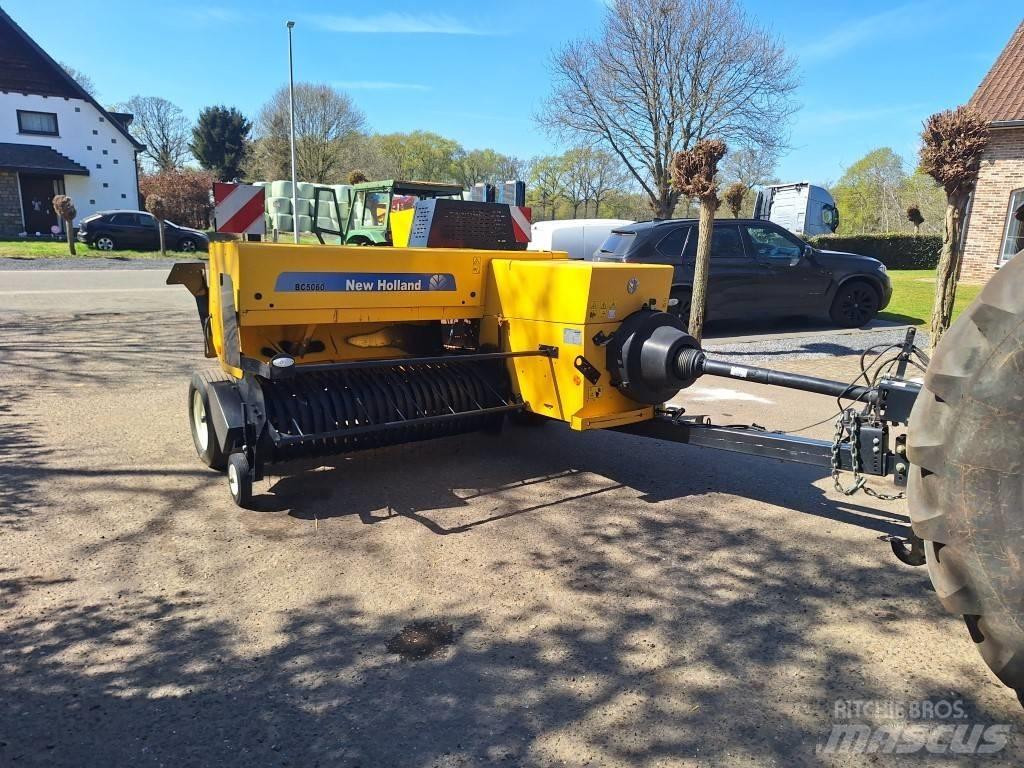New Holland BC 5060 Presse cubique