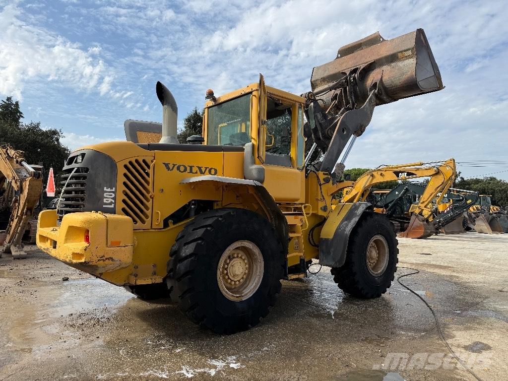 Volvo L 90 E Chargeuse sur pneus