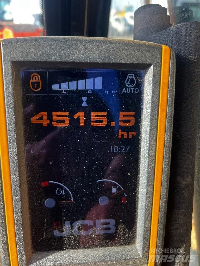 JCB JS 210 LCT4 Pelle sur chenilles