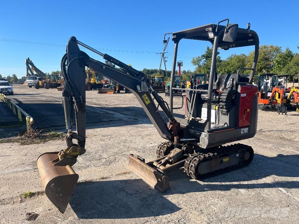 Volvo EC18D Mini pelle < 7t