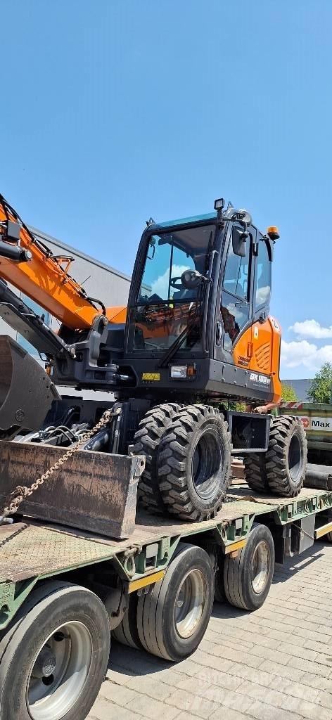 Doosan DX 100 W-7 Pelle sur pneus