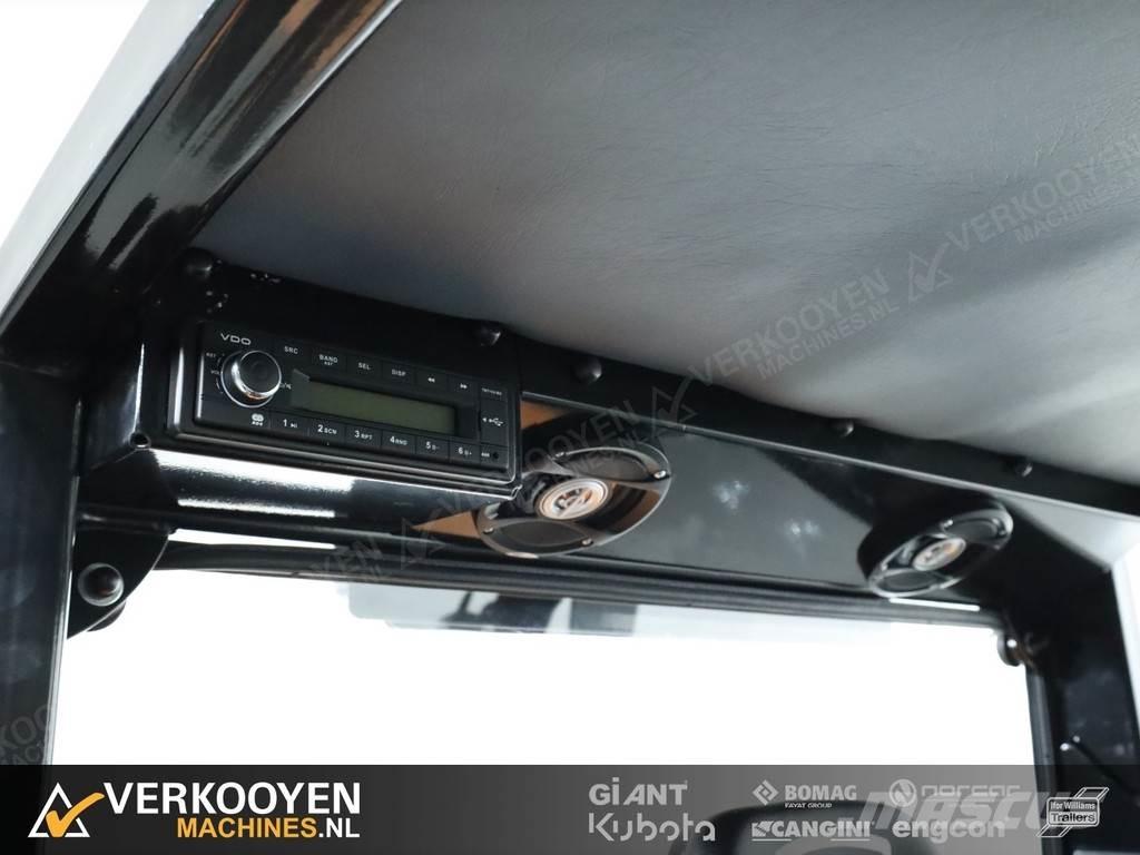GiANT G3500 Chargeuse sur pneus