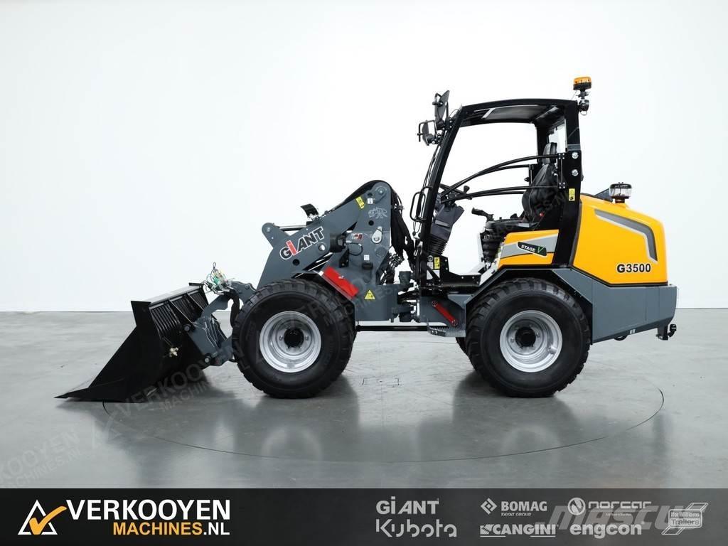 GiANT G3500 Chargeuse sur pneus