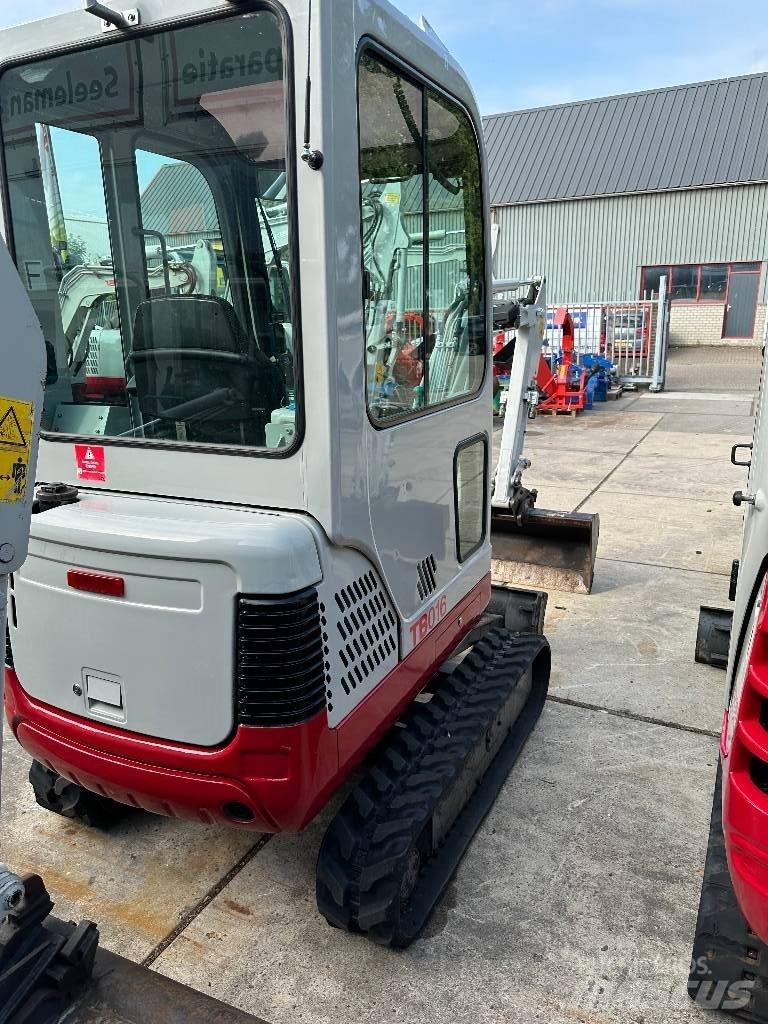 Takeuchi TB 016 R Mini pelle < 7t