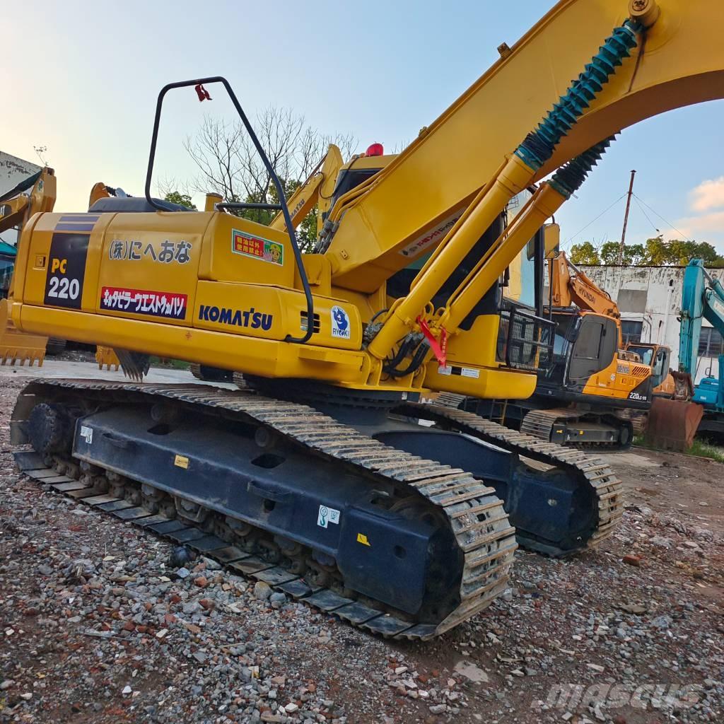 Komatsu PC 220-7 Pelle sur chenilles