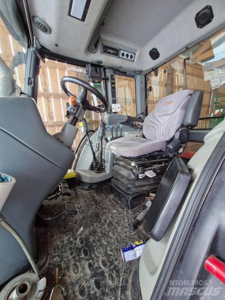 Valtra T 151 hitchec Tracteur