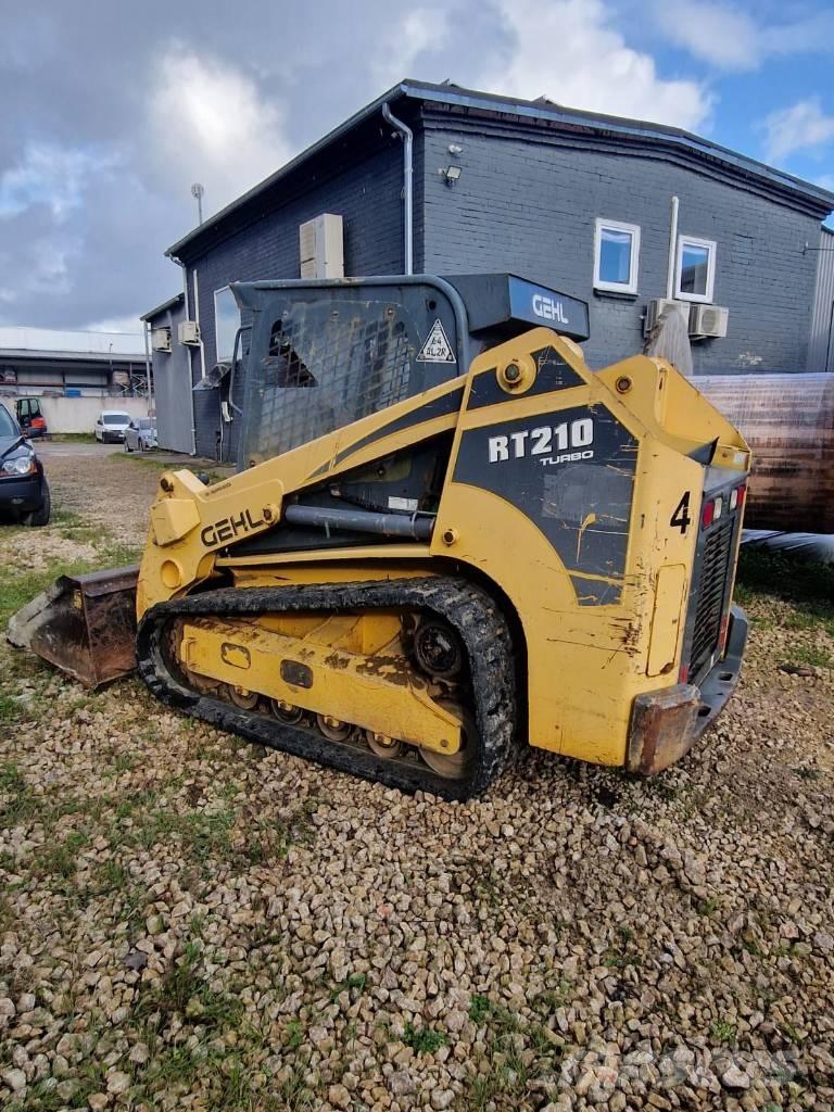 Gehl RT 210 Chargeuse sur chenilles