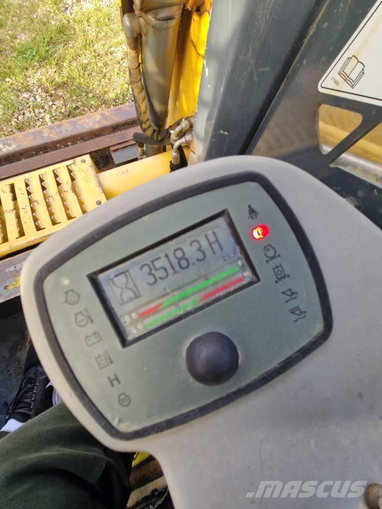 Gehl RT 210 Chargeuse sur chenilles