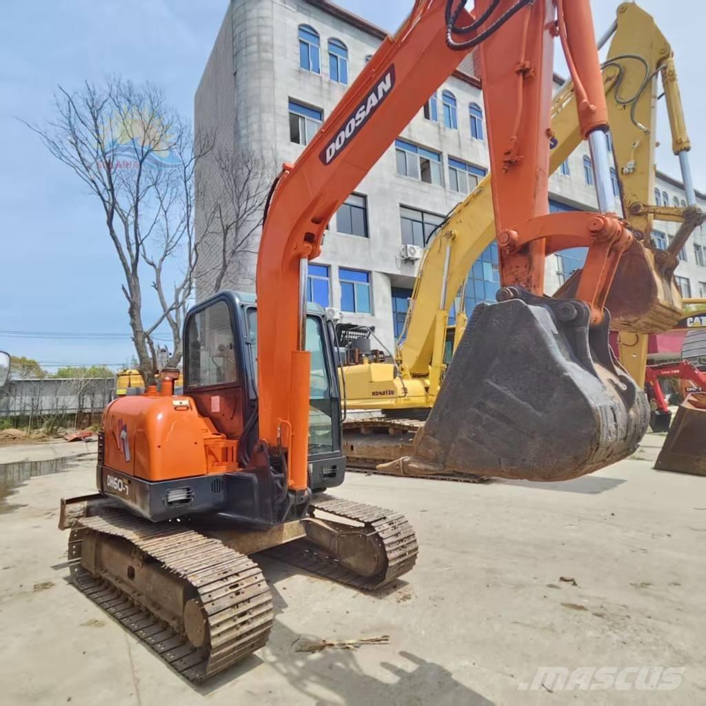 Doosan DH 60-7 Mini pelle < 7t